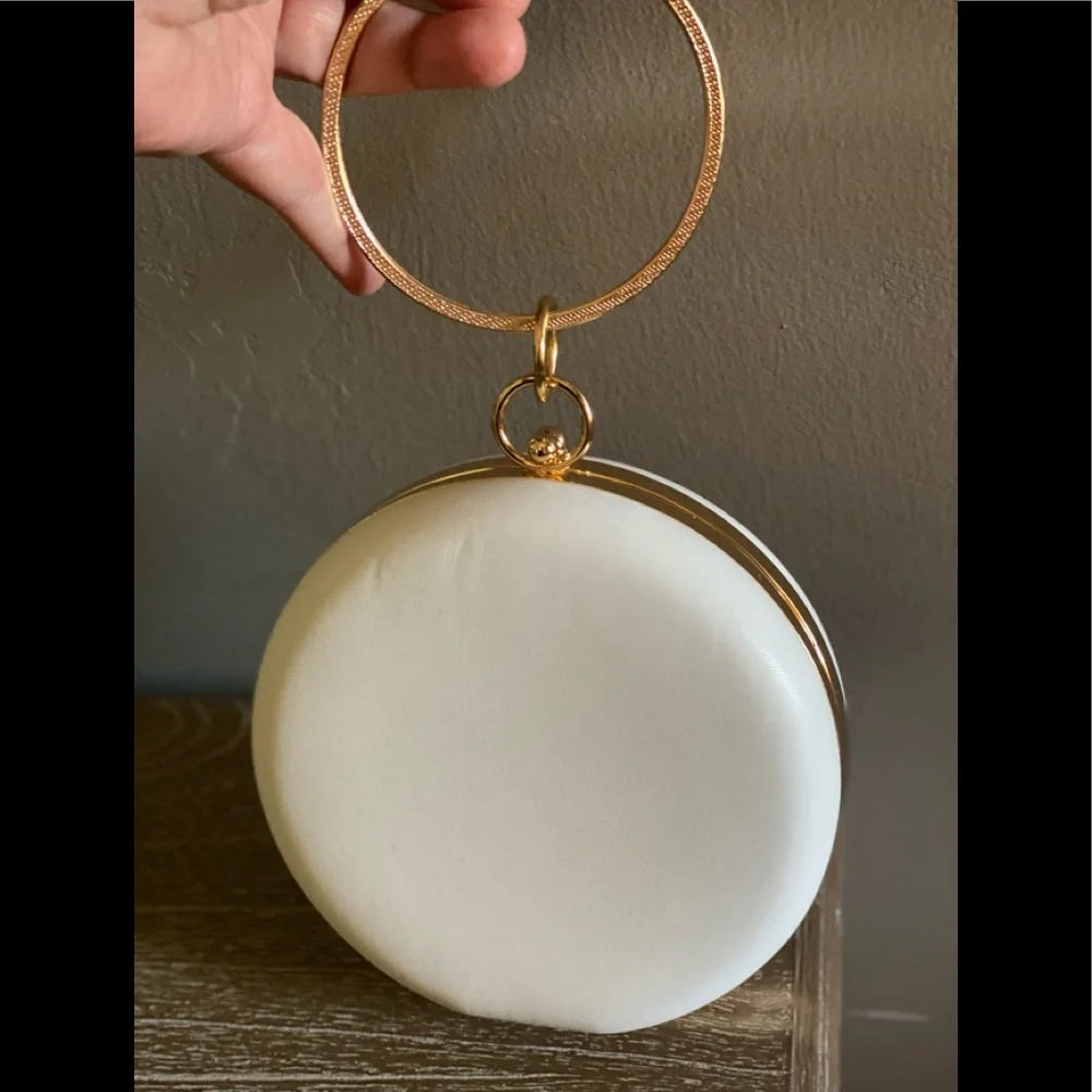 NEW Floral Round Clutch Box Bag Rhinestones Circle Handle - Picture 4 of 11